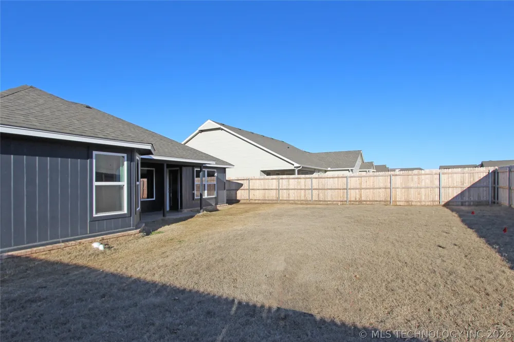 1664 E 138 STREET Sapulpa, OK 74066