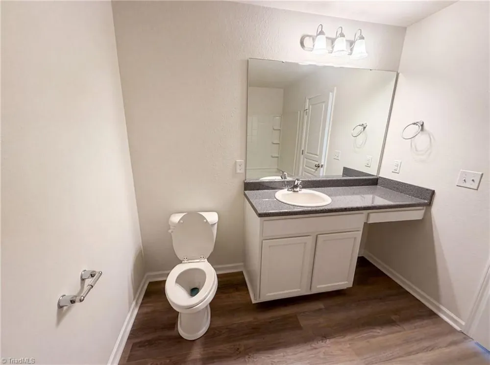 150 Sumter Court Burlington, NC 27217