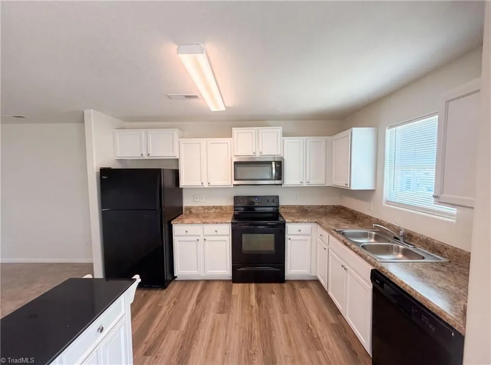 150 Sumter Court Burlington, NC 27217