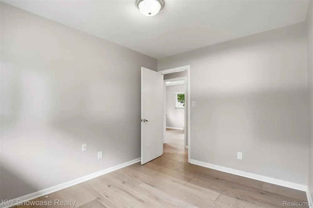 804 Bonita Drive White Lake Charter Township, MI 48383