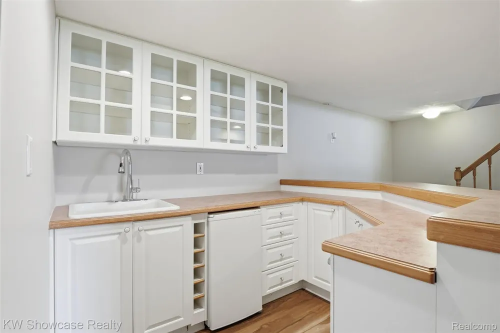 804 Bonita Drive White Lake Charter Township, MI 48383