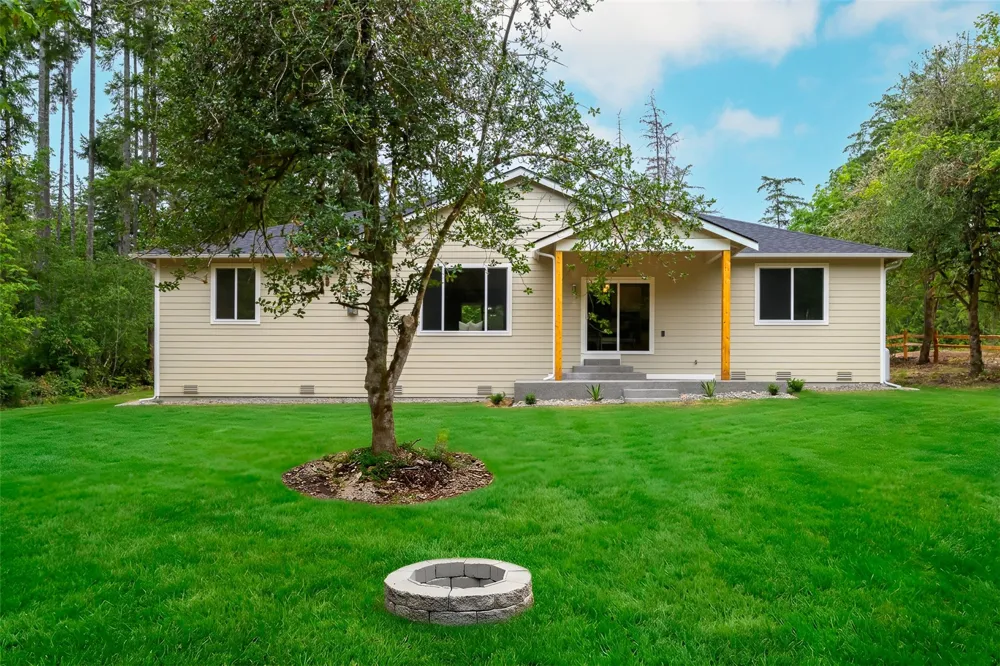 14811 62nd Avenue NW Gig Harbor, WA 98332