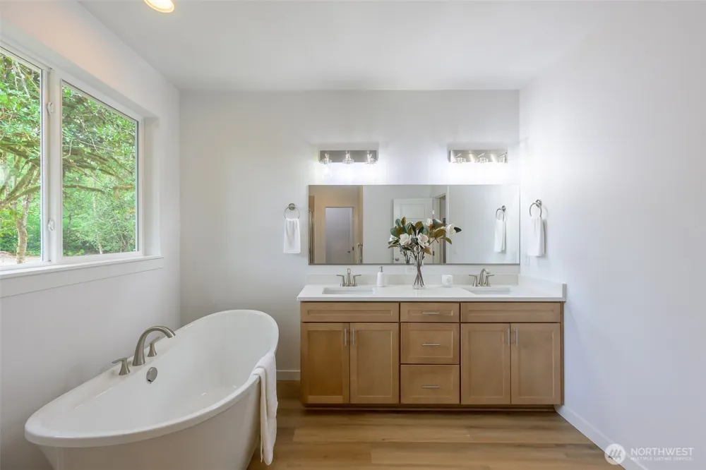14811 62nd Avenue NW Gig Harbor, WA 98332