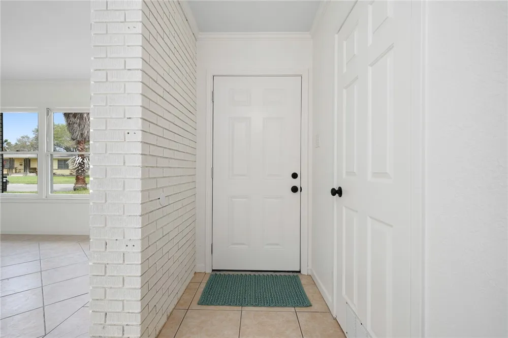 4837 Monette Drive Corpus Christi, TX 78412