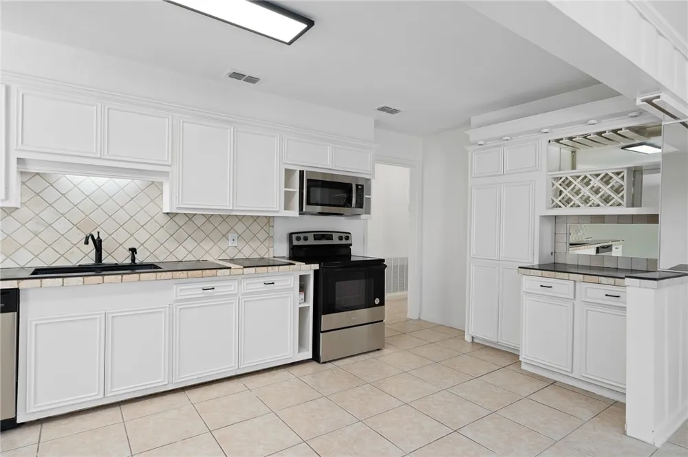 4837 Monette Drive Corpus Christi, TX 78412