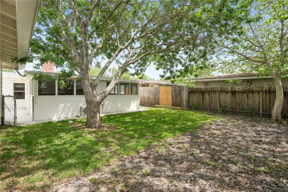 4837 Monette Drive Corpus Christi, TX 78412