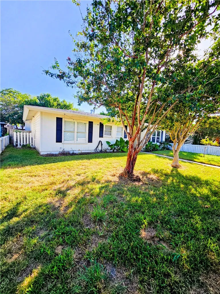 4837 Monette Drive Corpus Christi, TX 78412