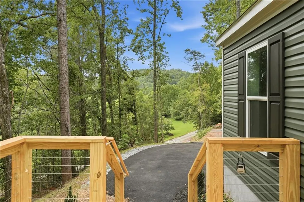 67 Chastain Road Sautee Nacoochee, GA 30571