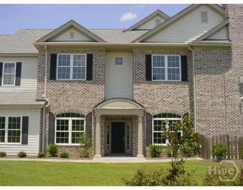 1002 Woodside Crossing