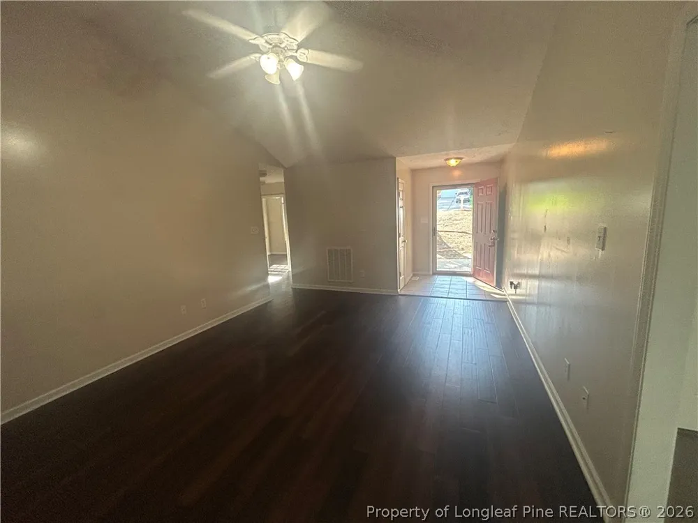 107 Jefferson Drive Raeford, NC 28376