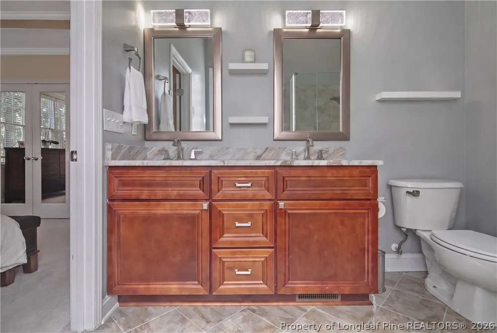 25 London Way Spring Lake, NC 28390