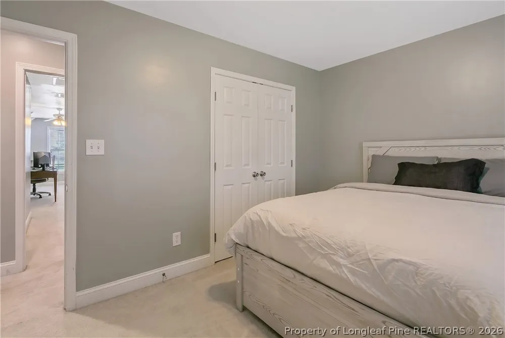 25 London Way Spring Lake, NC 28390