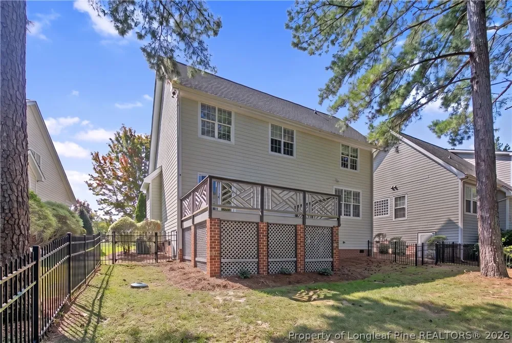 25 London Way Spring Lake, NC 28390