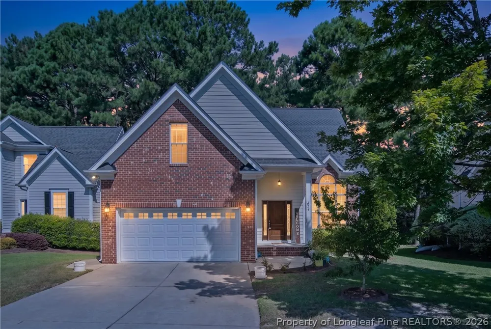 25 London Way Spring Lake, NC 28390