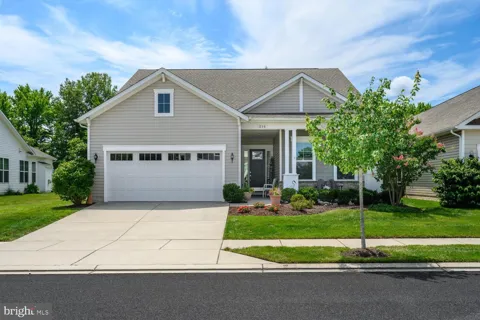 214 BAYBERRY DRIVE