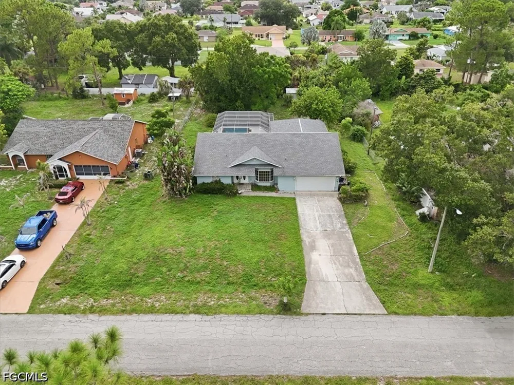 Robert Avenue Lehigh Acres, FL 33936