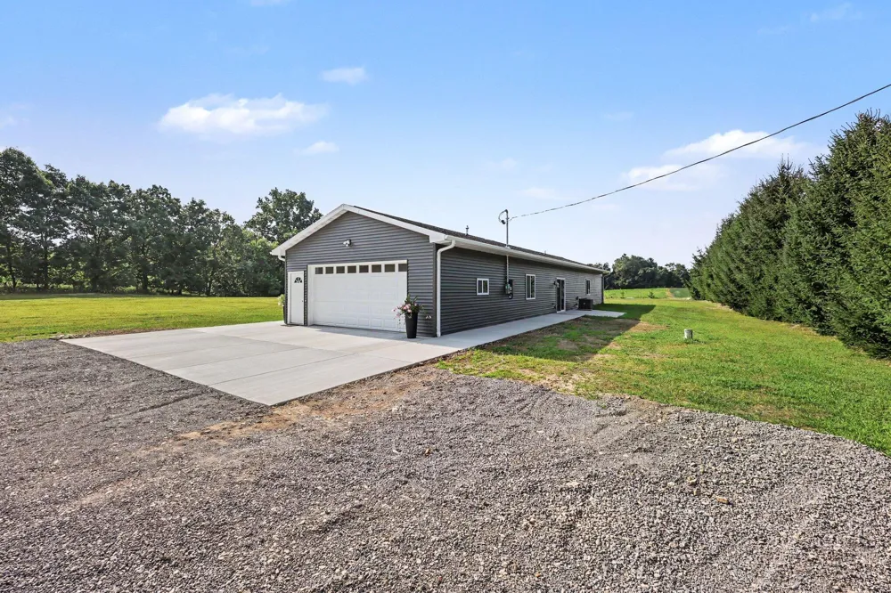 9854 Springport Road Parma, MI 49269