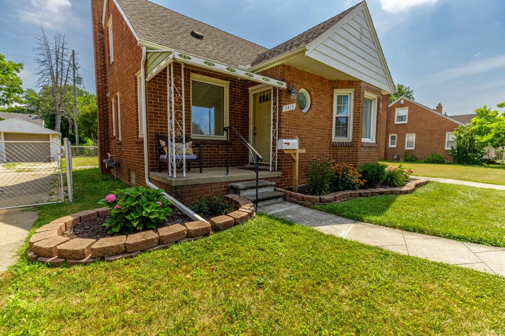 3413 Lincoln Street Dearborn, MI 48124