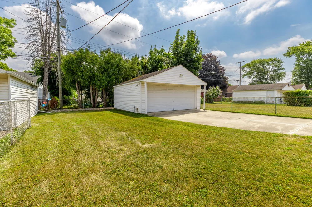 3413 Lincoln Street Dearborn, MI 48124