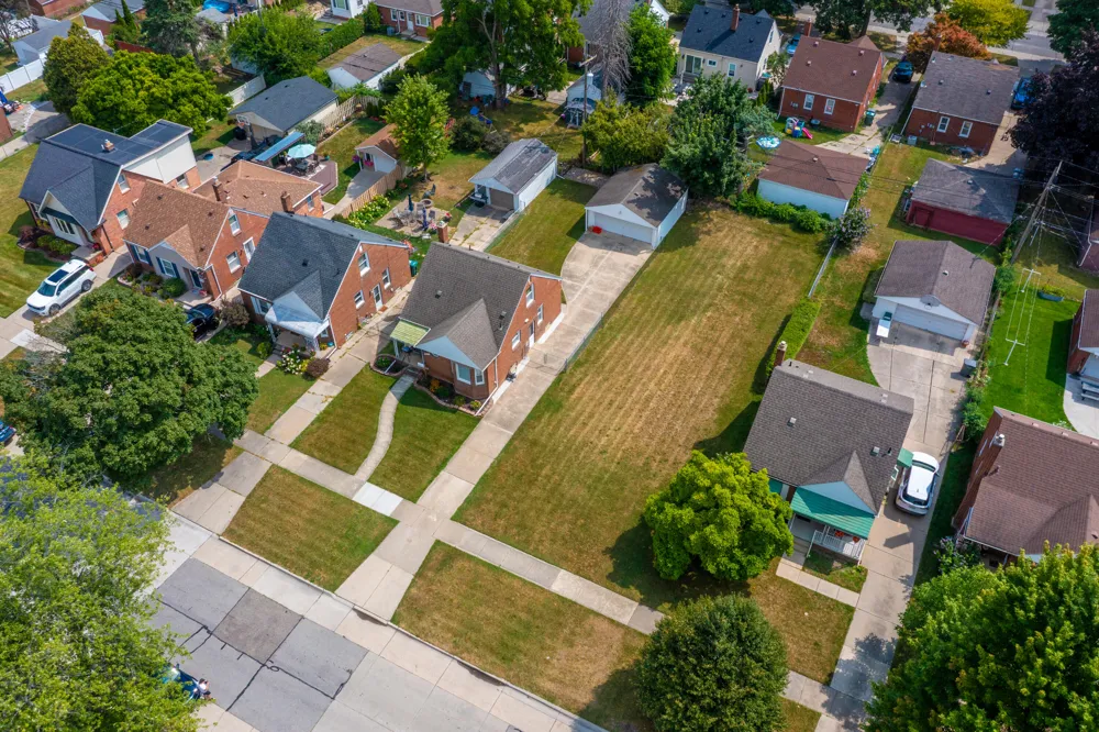 3413 Lincoln Street Dearborn, MI 48124