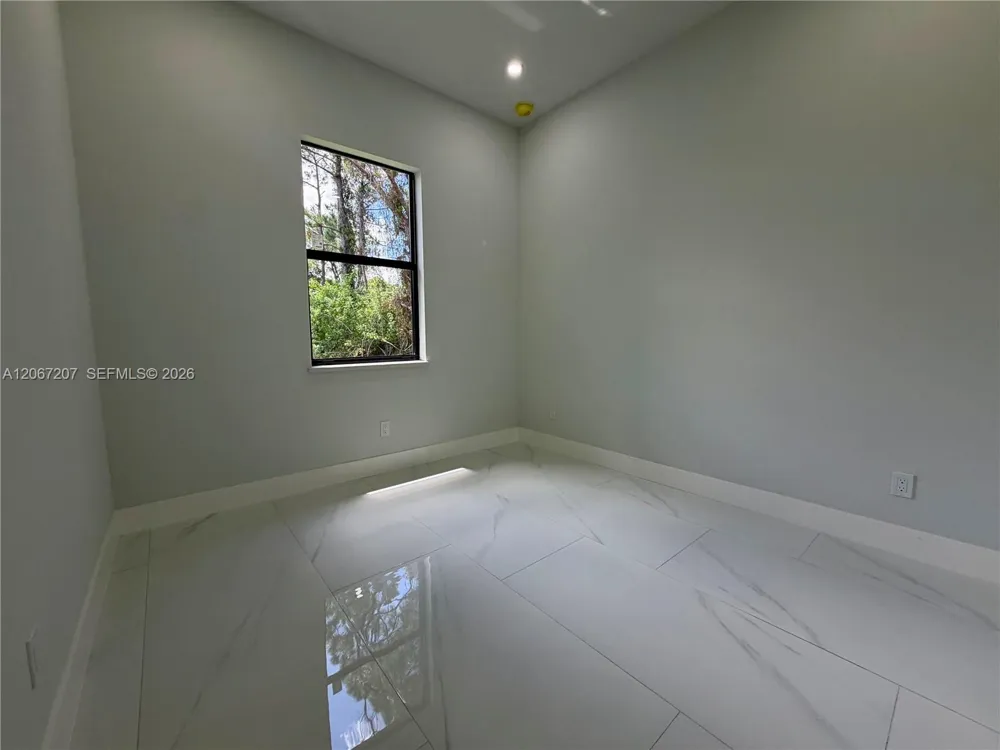 166 Wanatah Ave S Lehigh Acres, FL 33974
