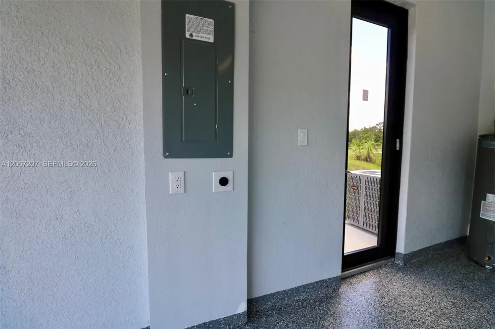 166 Wanatah Ave S Lehigh Acres, FL 33974