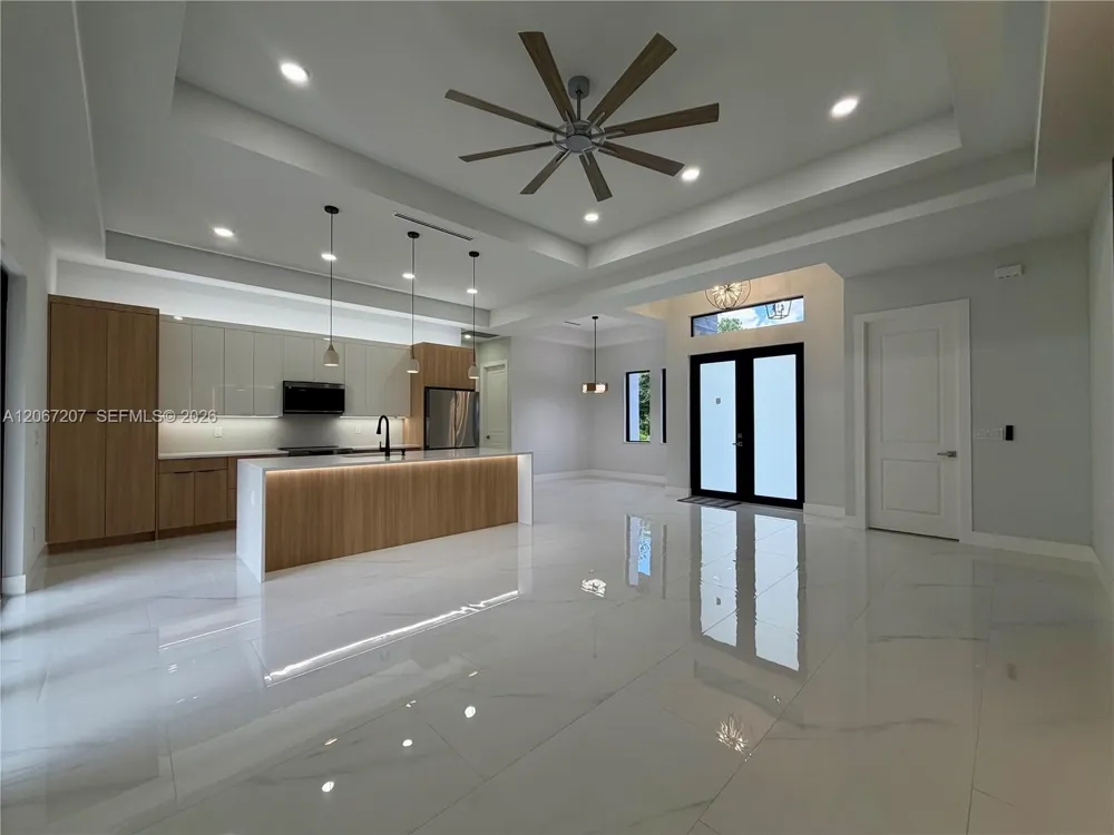 166 Wanatah Ave S Lehigh Acres, FL 33974