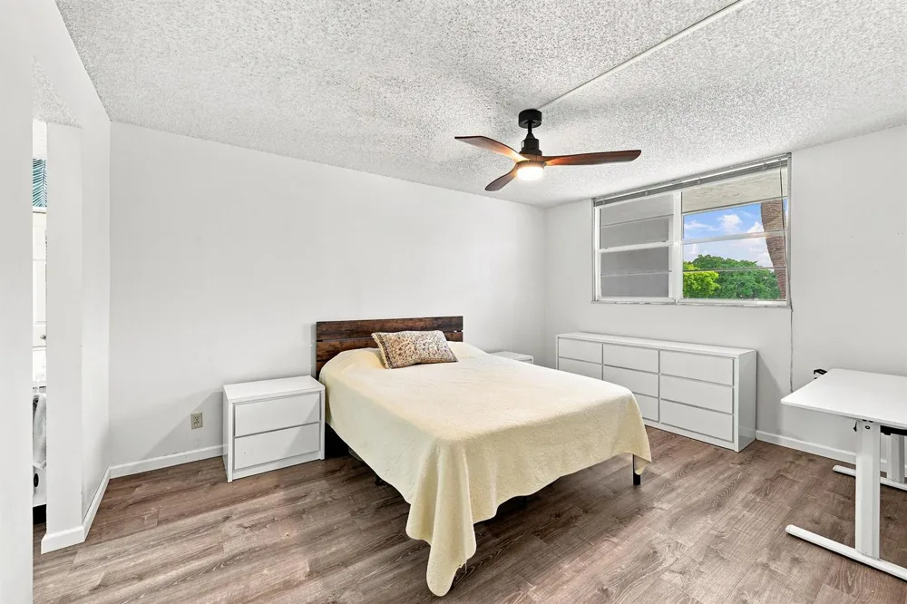 9440 POINCIANA PLACE #314 Davie, FL 33324