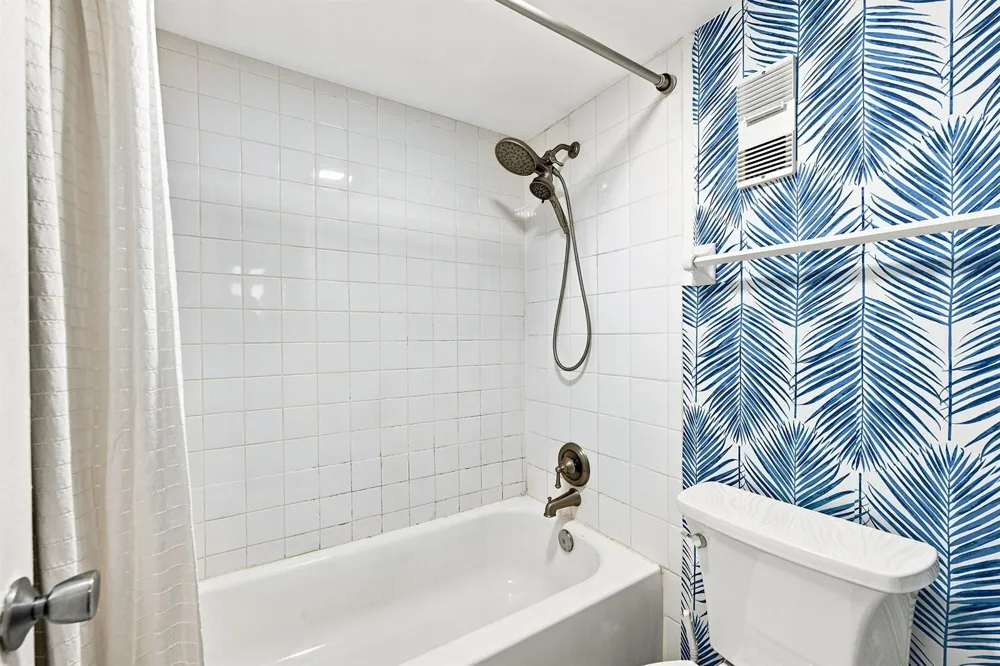 9440 POINCIANA PLACE #314 Davie, FL 33324