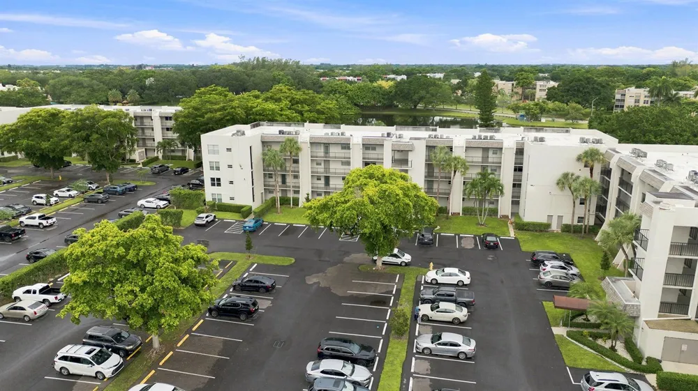 9440 POINCIANA PLACE #314 Davie, FL 33324