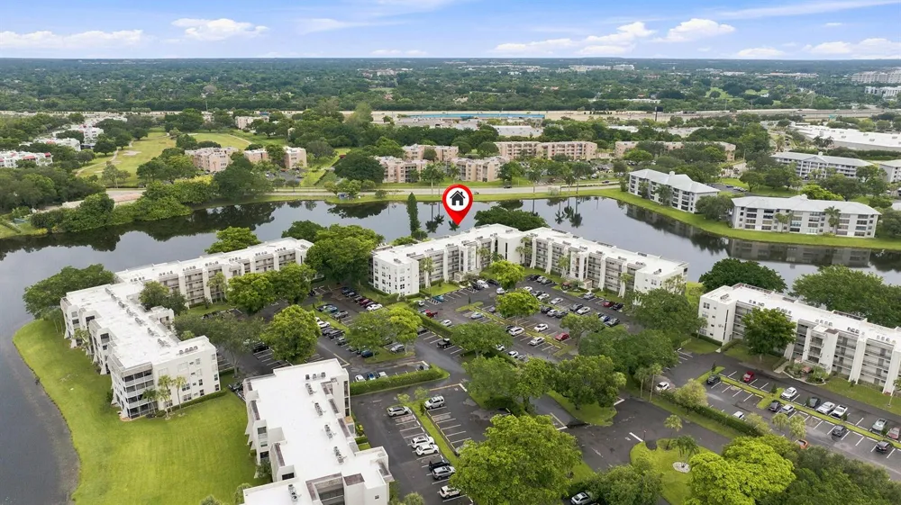 9440 POINCIANA PLACE #314 Davie, FL 33324