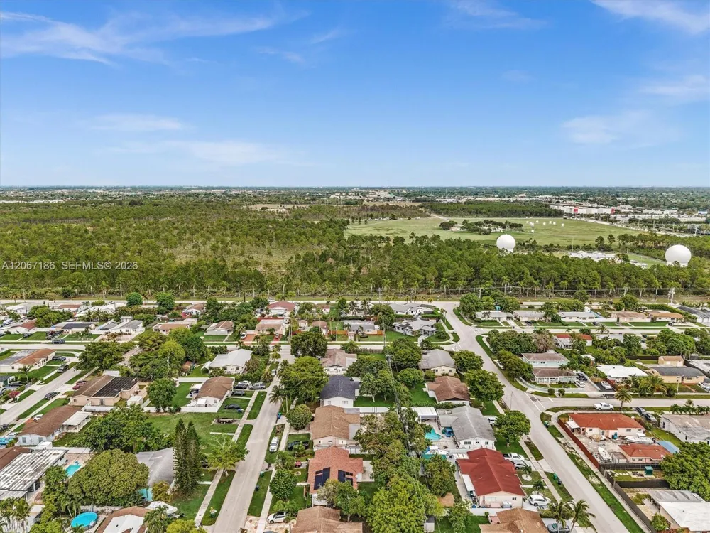11911 SW 168th Ter Miami, FL 33177