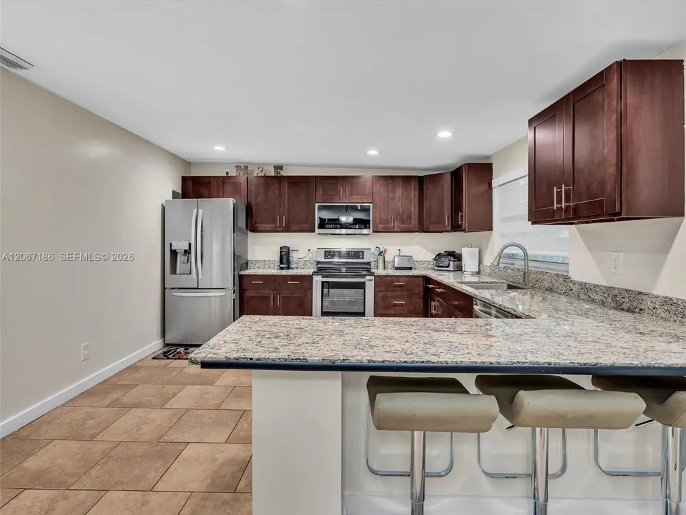 11911 SW 168th Ter Miami, FL 33177