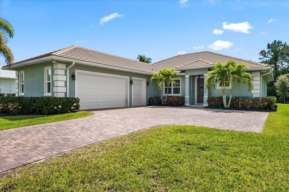 10352 SW FIDDLERS WAY Palm City, FL 34990