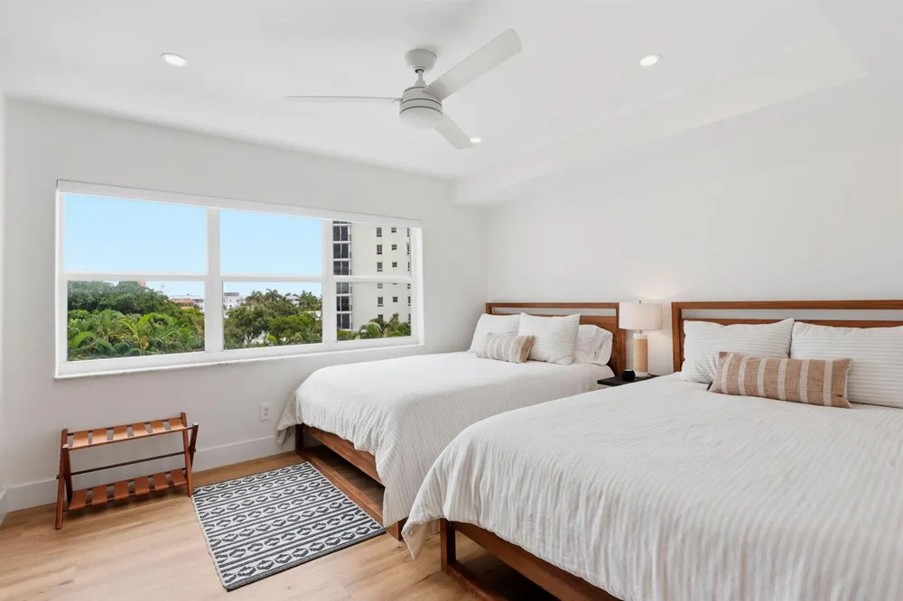 1000 Lowry Street #4F Delray Beach, FL 33483