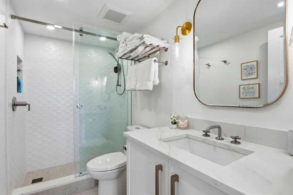 1000 Lowry Street #4F Delray Beach, FL 33483
