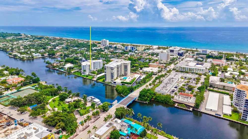 1000 Lowry Street #4F Delray Beach, FL 33483