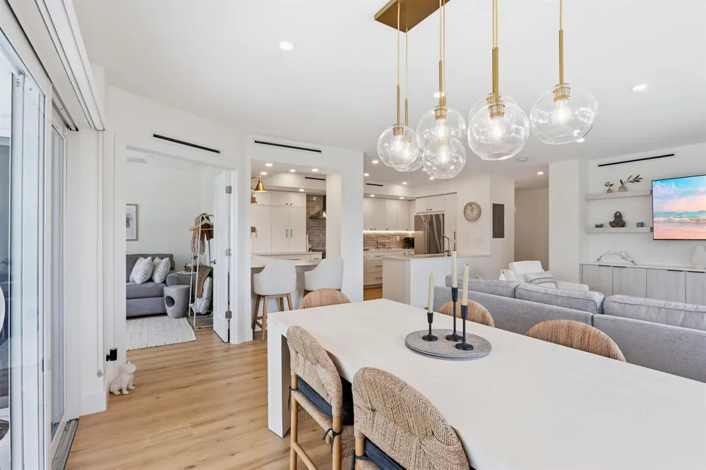 1000 Lowry Street #4F Delray Beach, FL 33483