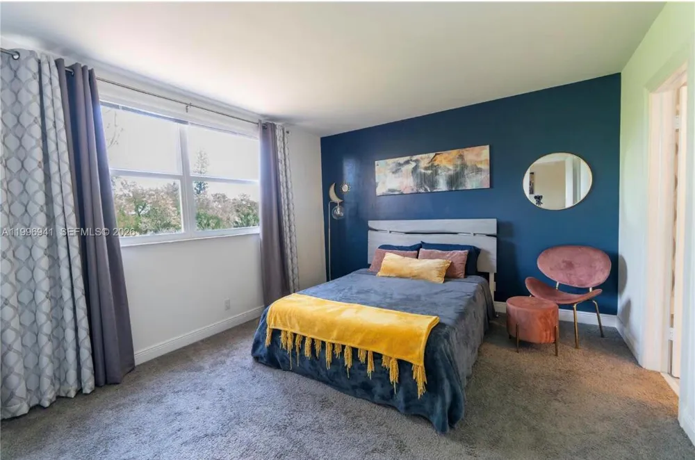 3900 NW 76th Avenue #212 Sunrise, FL 33351