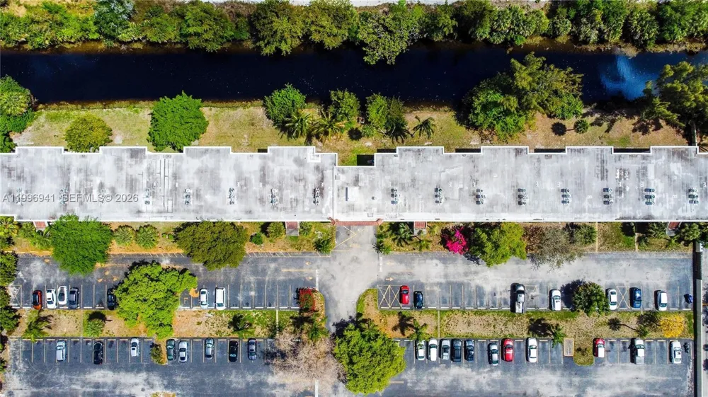 3900 NW 76th Avenue #212 Sunrise, FL 33351