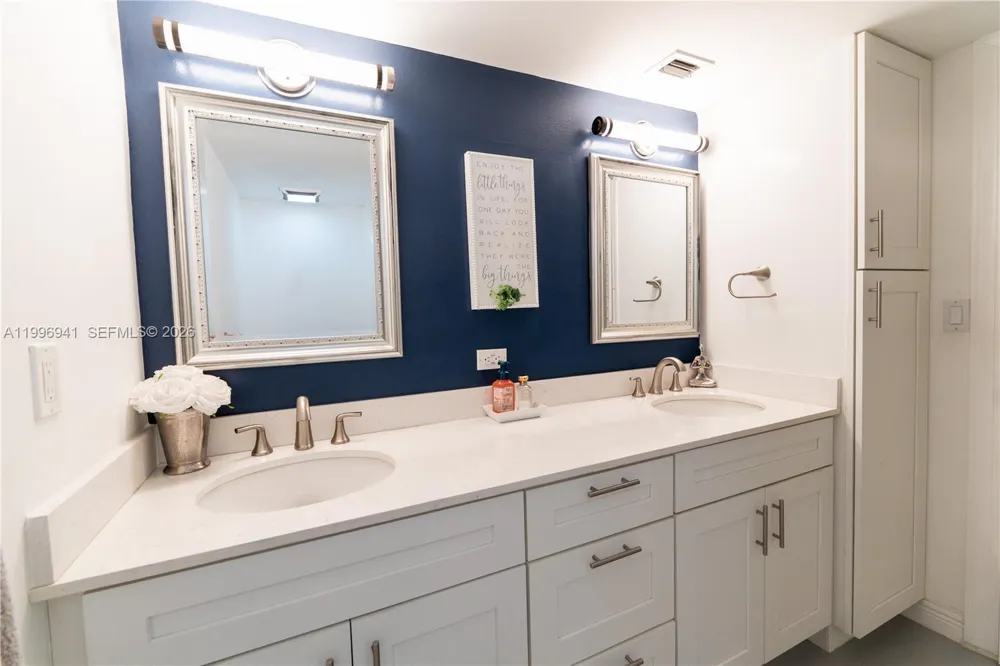 3900 NW 76th Avenue #212 Sunrise, FL 33351