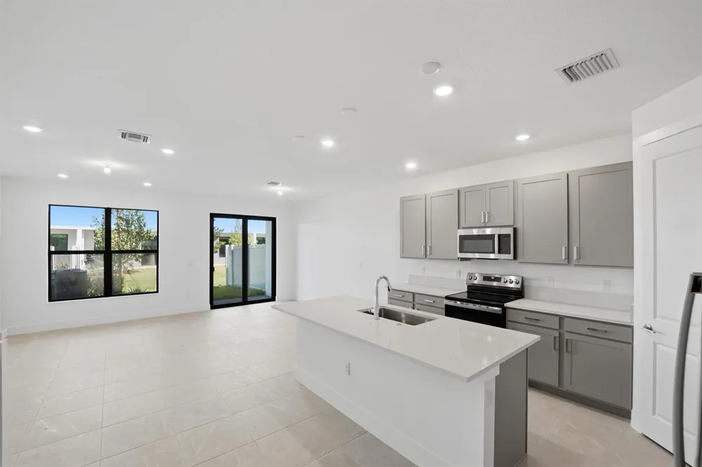 1198 National Street Wellington, FL 33414