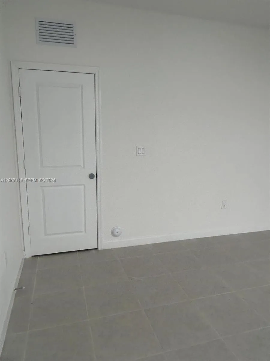 14806 SW 163rd St Miami, FL 33187
