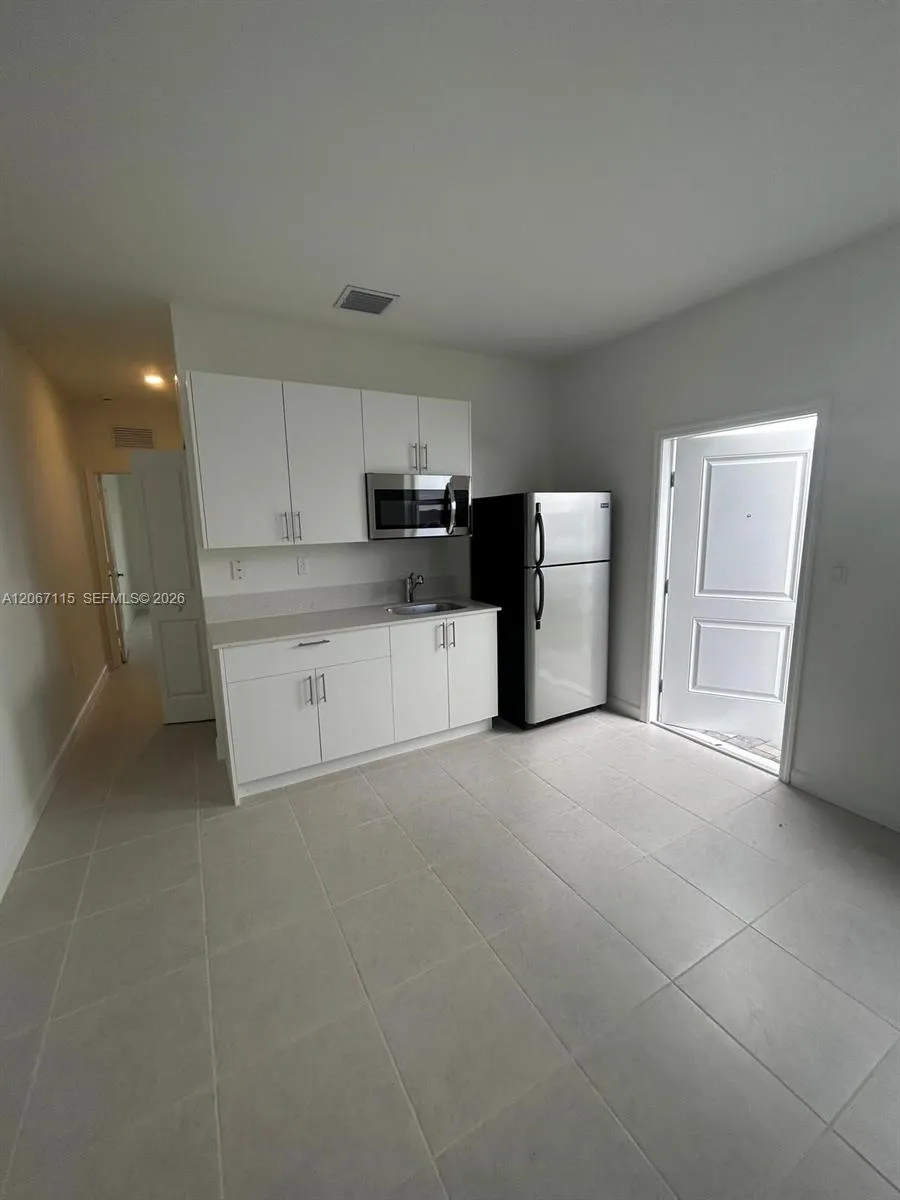14806 SW 163rd St Miami, FL 33187