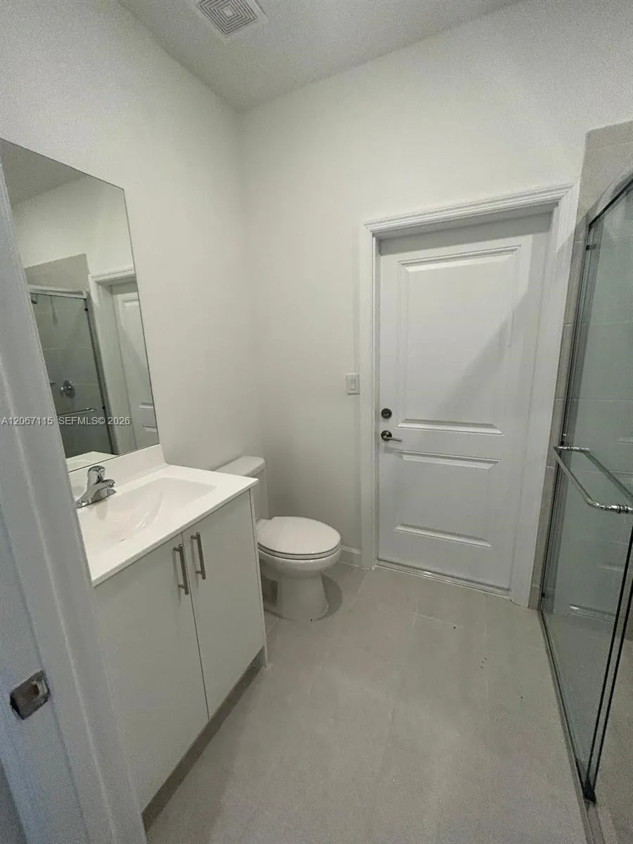 14806 SW 163rd St Miami, FL 33187