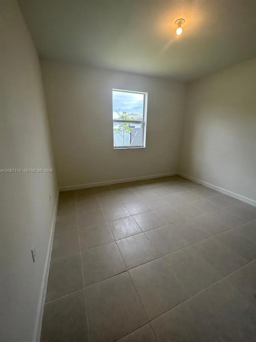 14806 SW 163rd St Miami, FL 33187