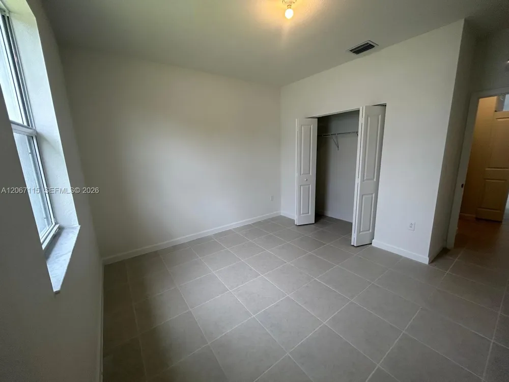 14806 SW 163rd St Miami, FL 33187