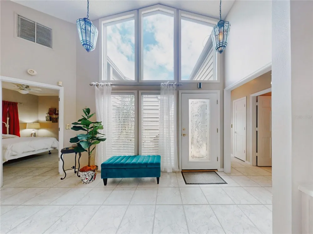 102 COUNTRY PLACE Sanford, FL 32771