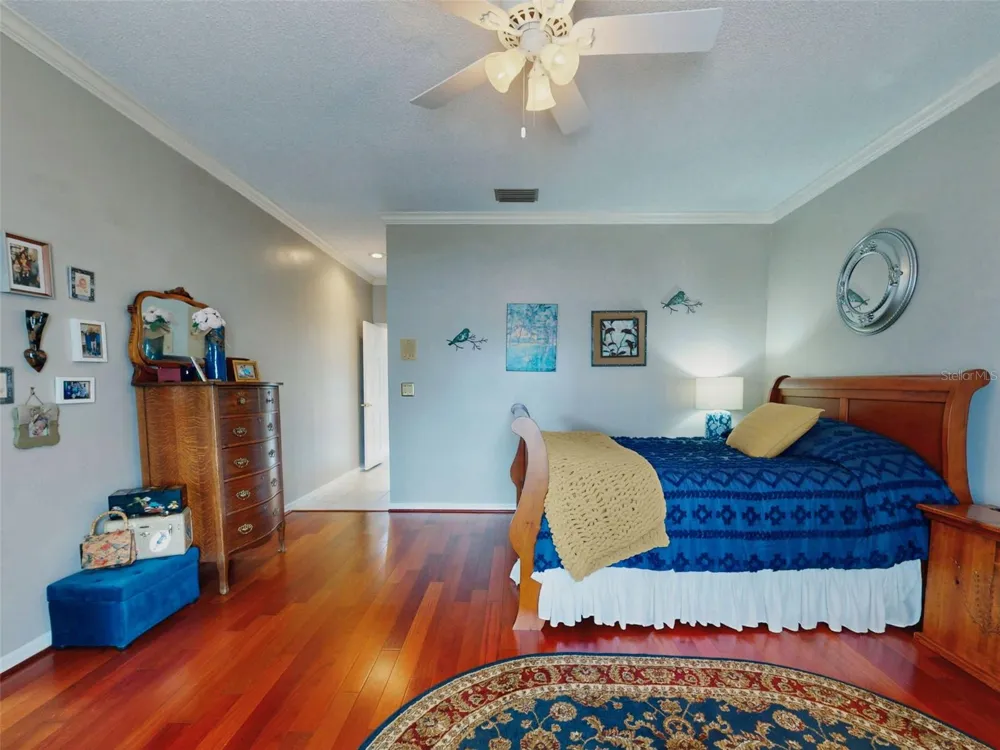 102 COUNTRY PLACE Sanford, FL 32771