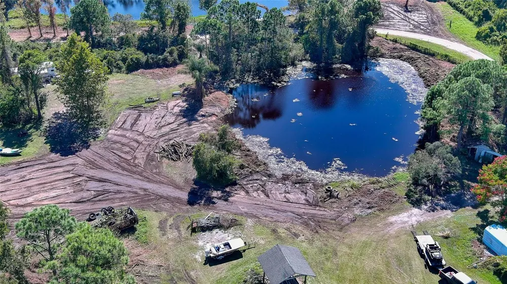 806 W ARIEL ROAD Edgewater, FL 32141